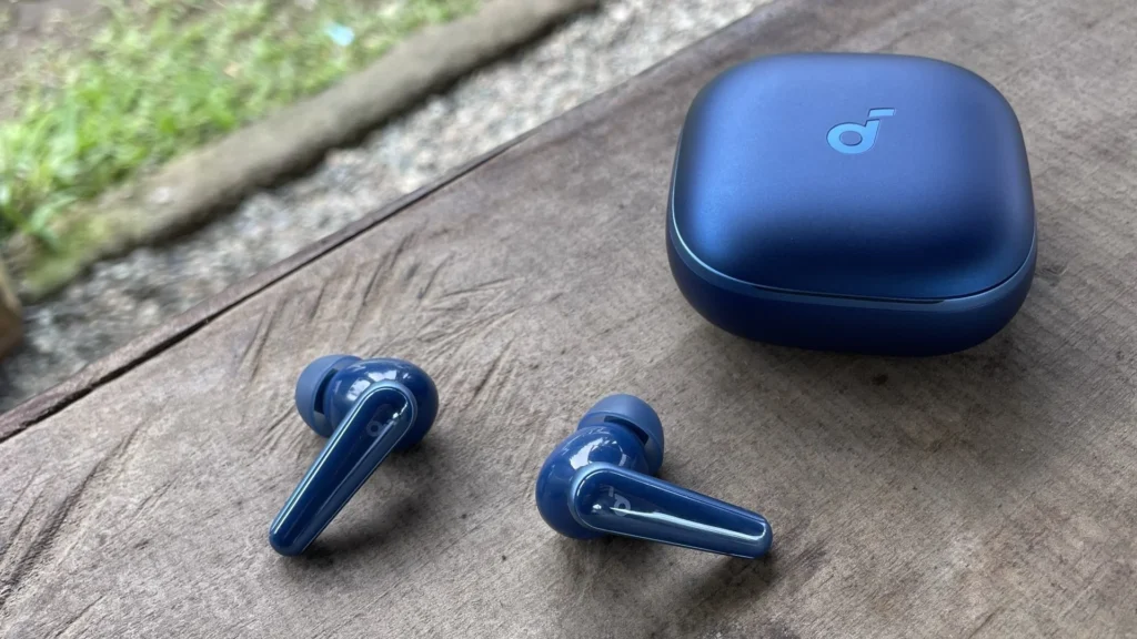 Best Earbuds For Phone Calls And Zoom Meetings 1024x576